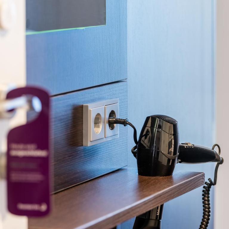 Premier Inn Nürnberg City Centre - Standard Zweibettzimmer - 4