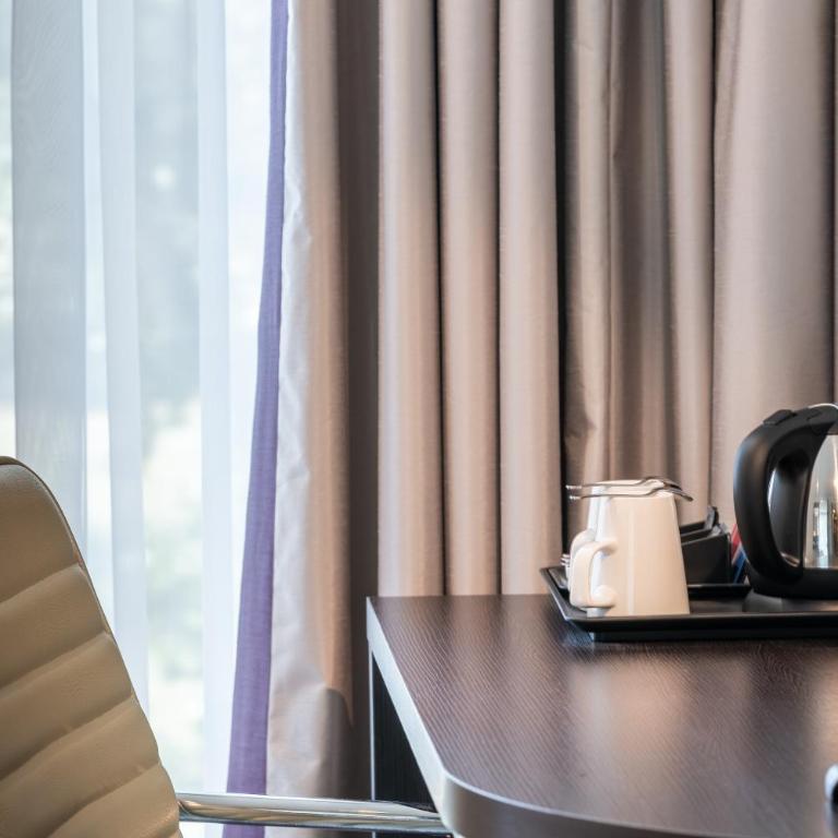 Premier Inn Nürnberg City Centre - Standard Zweibettzimmer - 2