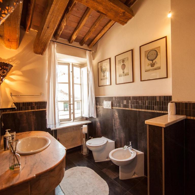Pollock Attic in Historic City Center - Appartamento con 2 Camere da Letto - 7