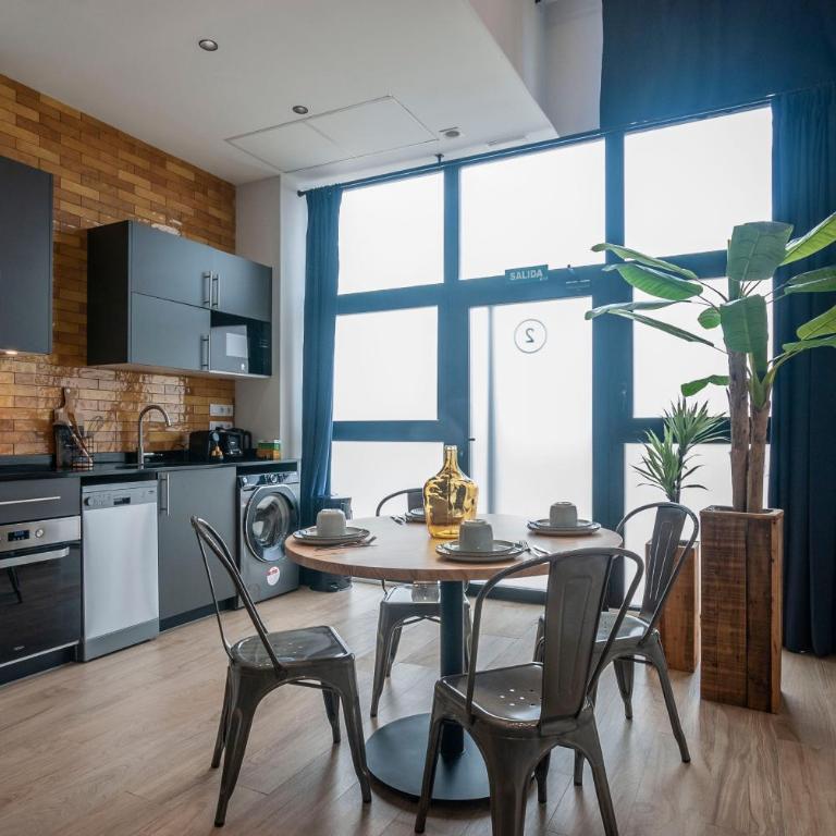 Precioso Loft en Valencia - Two-Bedroom Apartment - 2
