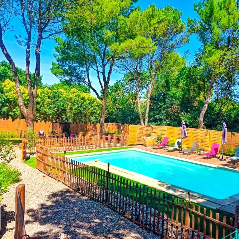 L'Entre Nous, piscine et jacuzzi privé - Camera Matrimoniale Deluxe - 14