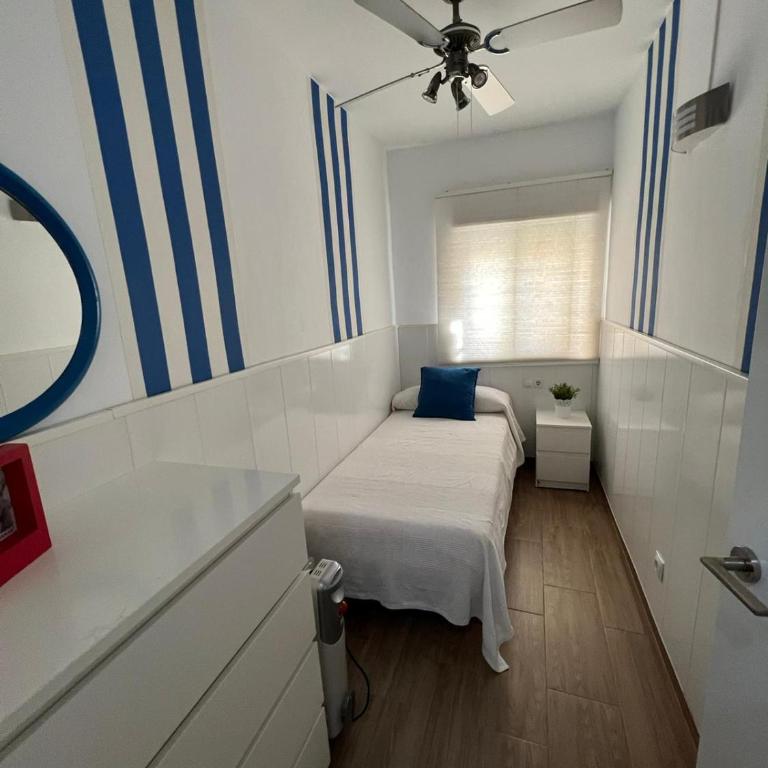 fuengirola los boliches playa - Two-Bedroom Apartment - 7