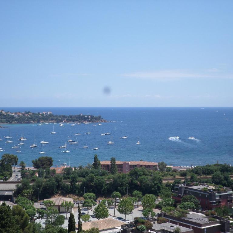 Villa Grand Baie - Studio"Alizé" with Sea View - 14