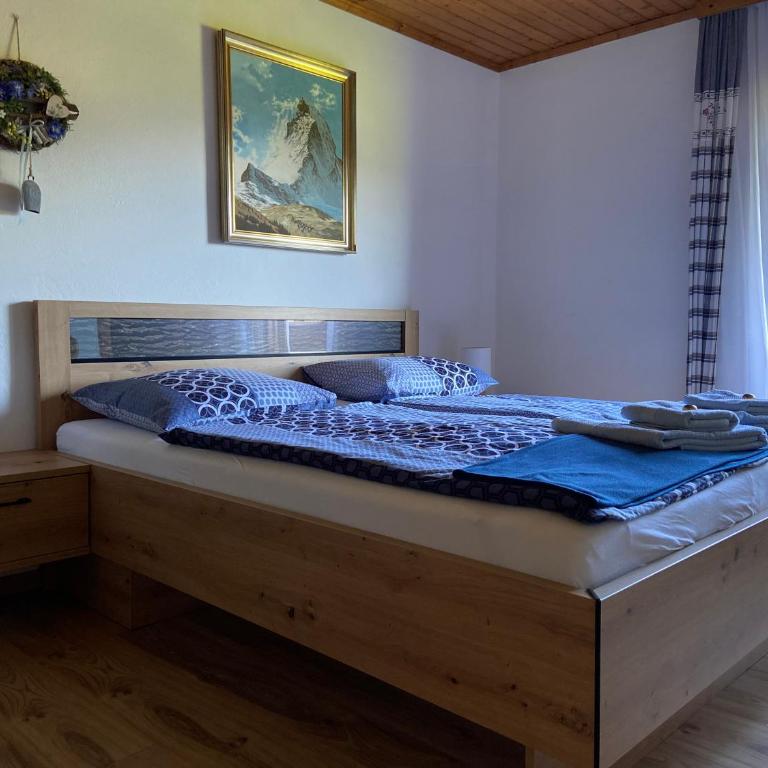 Haus Sperleiten - Comfort Dreibettzimmer mit Dusche - 1