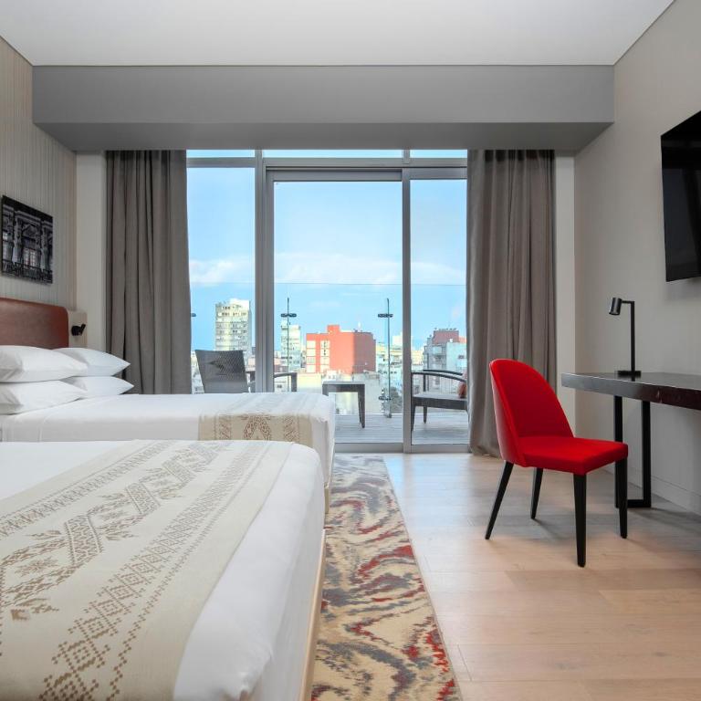 Hyatt Regency Mexico City Insurgentes WTC - Queen Room with Two Queen Beds with City View and Terrace - 4