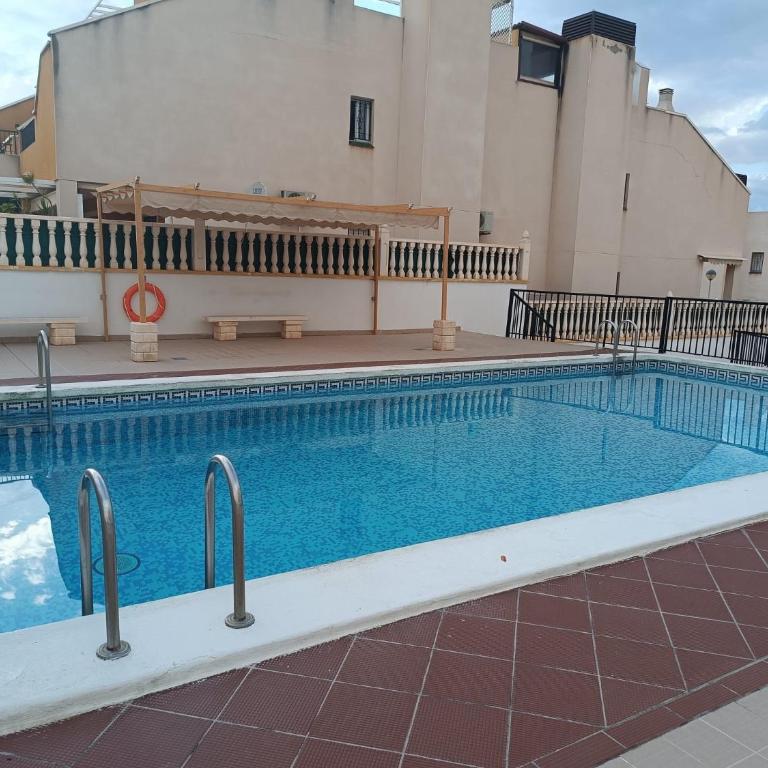 Apartamento Terraza Arenales del Sol - Two-Bedroom Apartment - 17