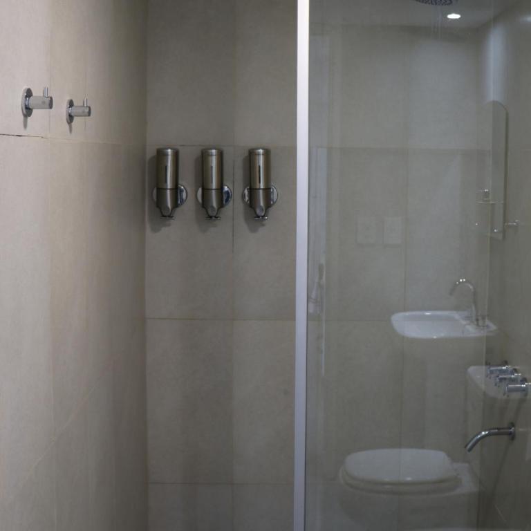 Convenient One Bedroom Condo w/ elevator - Loft - 10