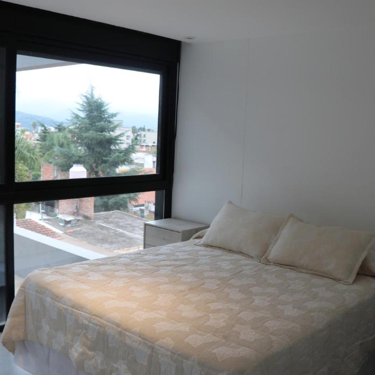 Convenient One Bedroom Condo w/ elevator - Loft - 1