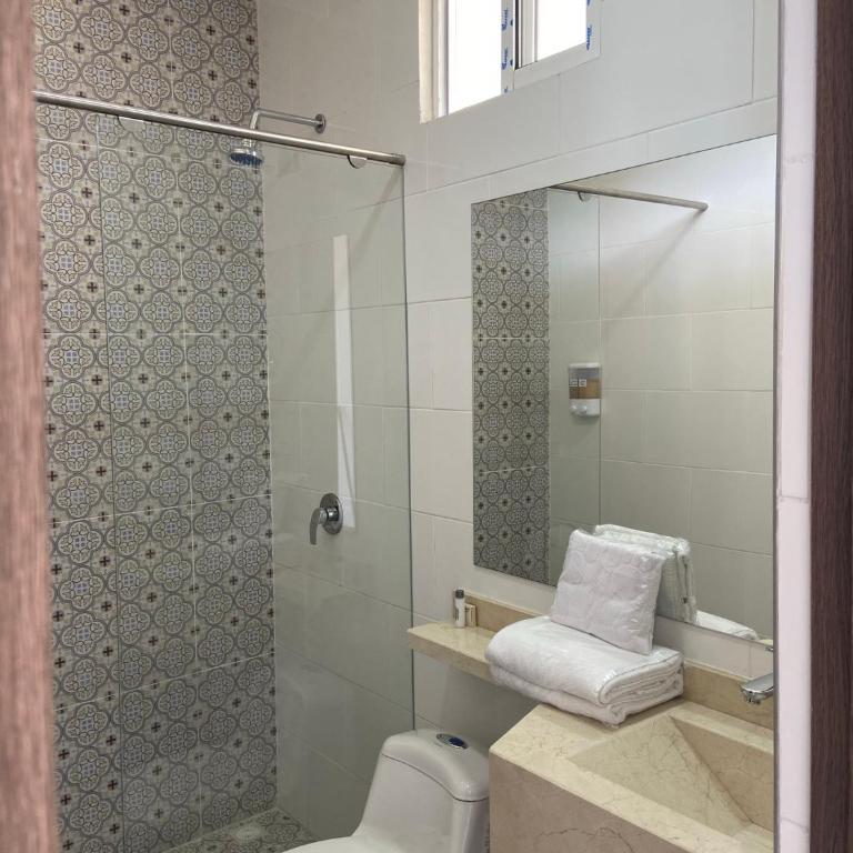 Hotel Entre Lomas - Suite con bañera de hidromasaje - 8
