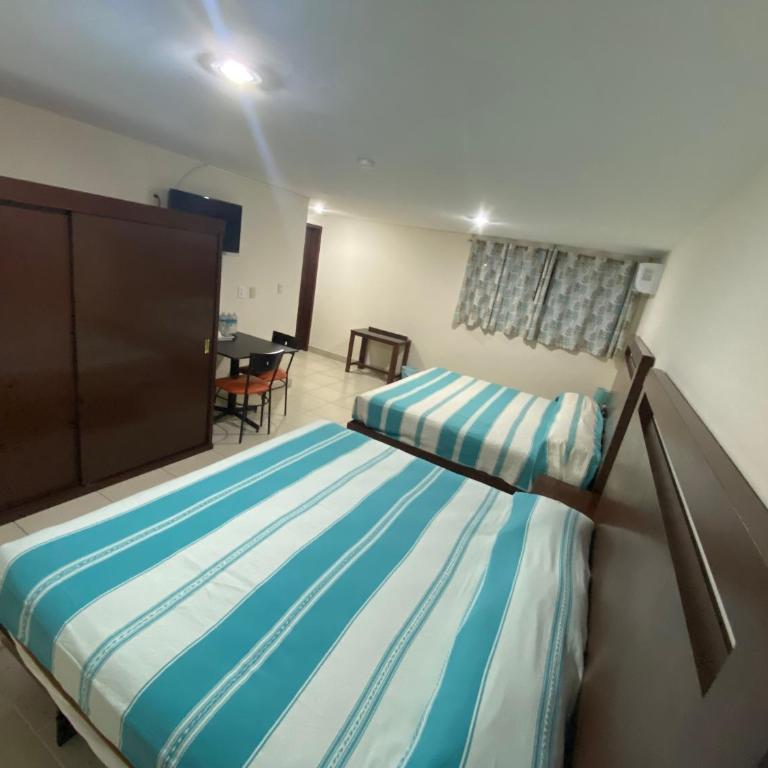 CORDIALITY INN - Habitación Deluxe con 2 camas grandes - 1