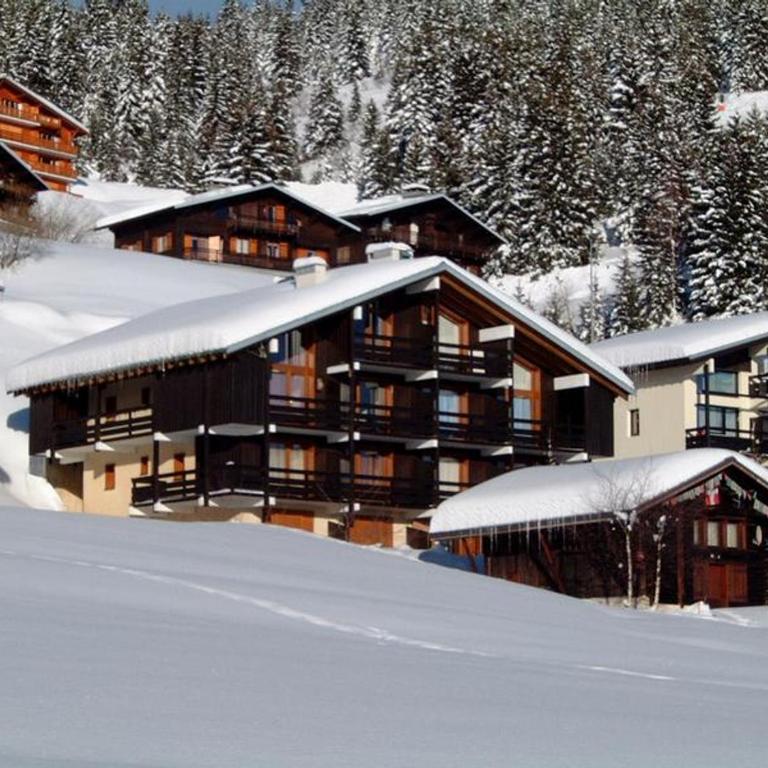 Charmant Appartement aux Saisies - 34m², 4 Pers, Terrasse Sud, Proche Pistes et Commerces - One-Bedroom Apartment - 4