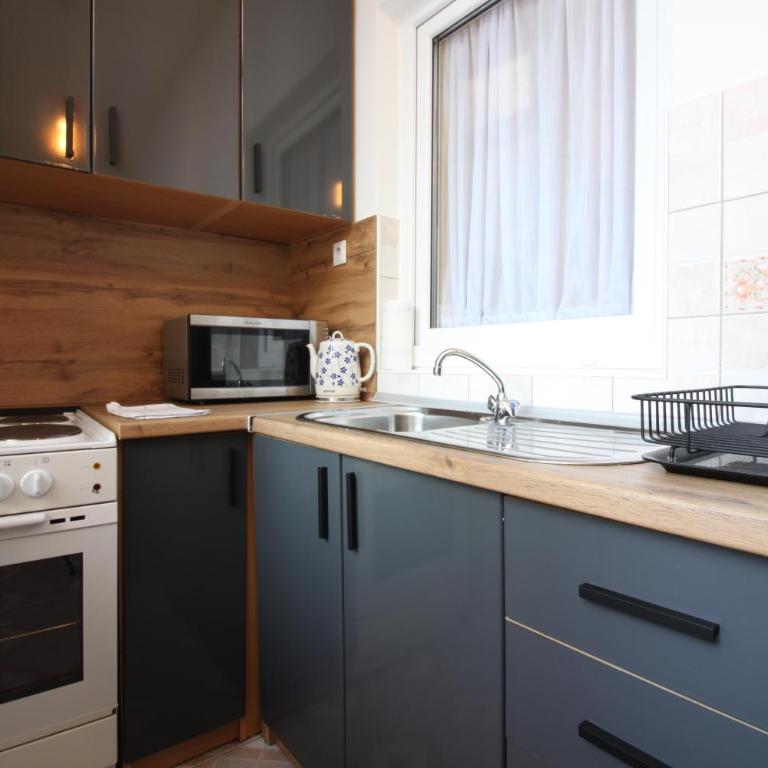 Retro Apartment - Apartman sa 2 Spavaće Sobe - 7