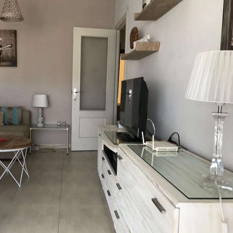 Central Marbella 2nd Line - 1 Bedroom Apartment - A Home from Home - Apartamento de 1 dormitorio - 3