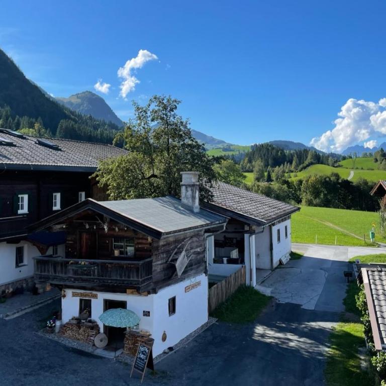 Appartementhaus Anna Katharina - Apartment with Mountain View - 3