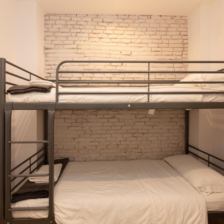 Gothic - Ramblas Apartments - Apartment - Ground Floor - 1