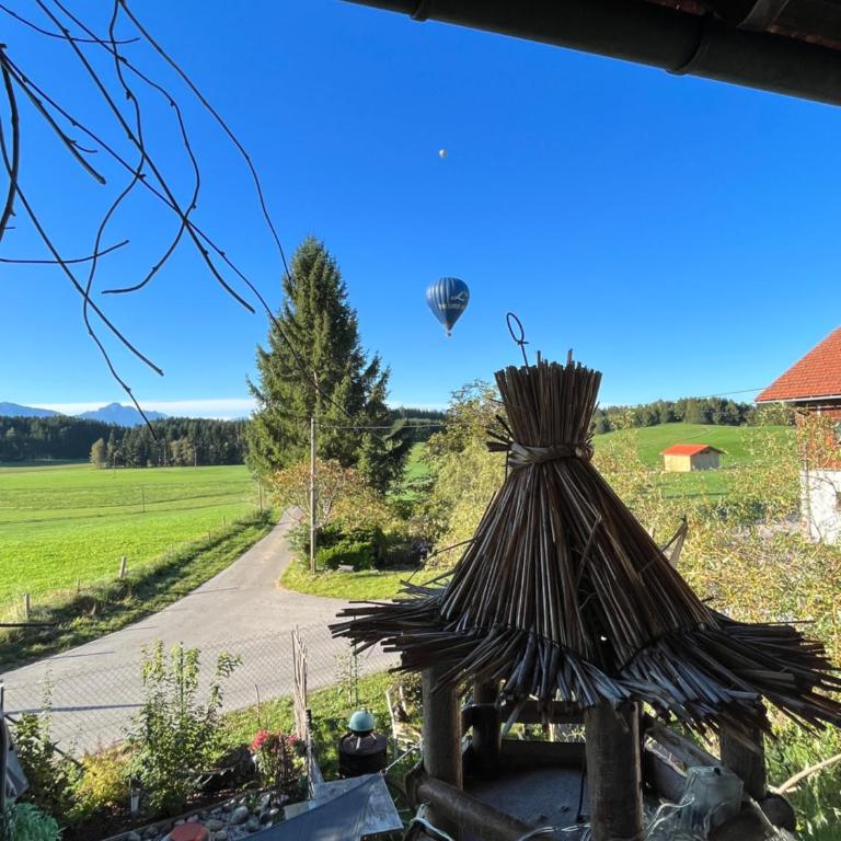 Allgäu Pension "Ab in den Süden" - Studio mit Bergblick - 8