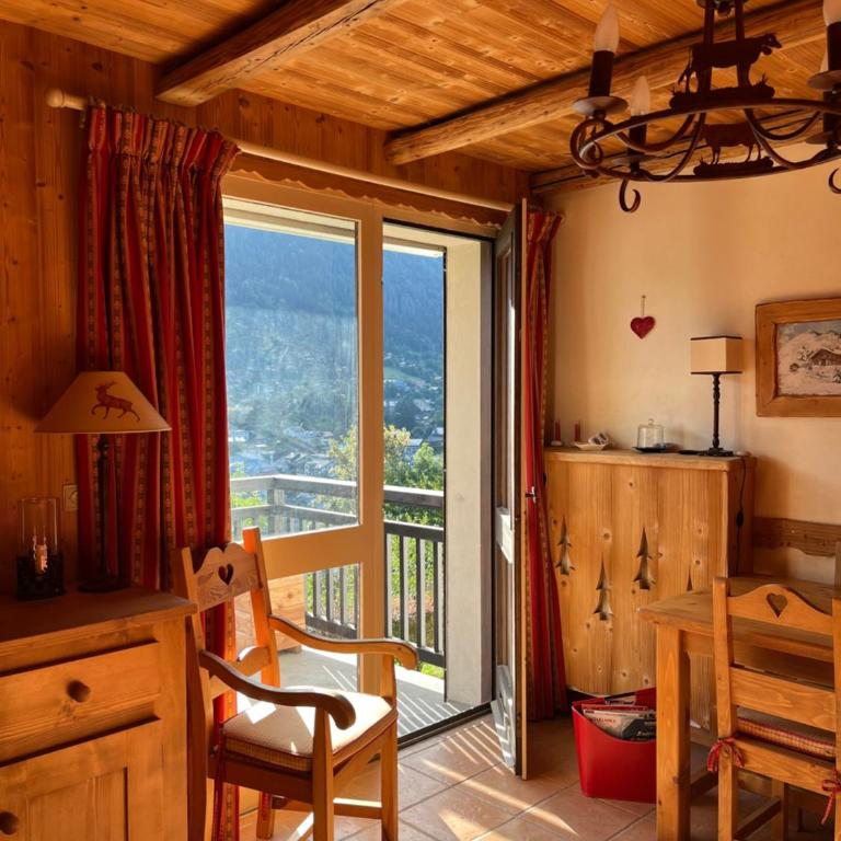 Appartement cosy, esprit chalet avec jolie vue - Appartement 1 Chambre - 5