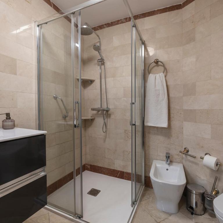 La Minilla Suite - Apartamento de 3 dormitorios - 16
