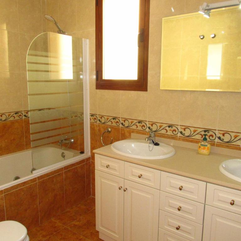 Penthouse Benalvistas Torregolf Seaview - Two-Bedroom Apartment - 29