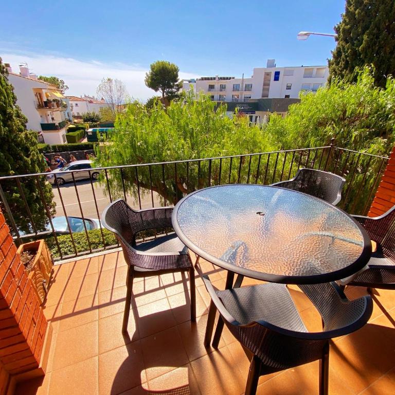 Apartament gran amb pàrquing a 5 min del centre - Apartamento de 3 dormitorios - 1