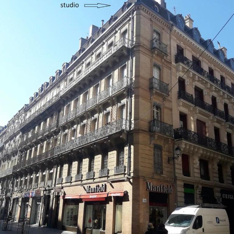 Le Colombier - A deux pas du square Charles de Gaulle - Studio - 11