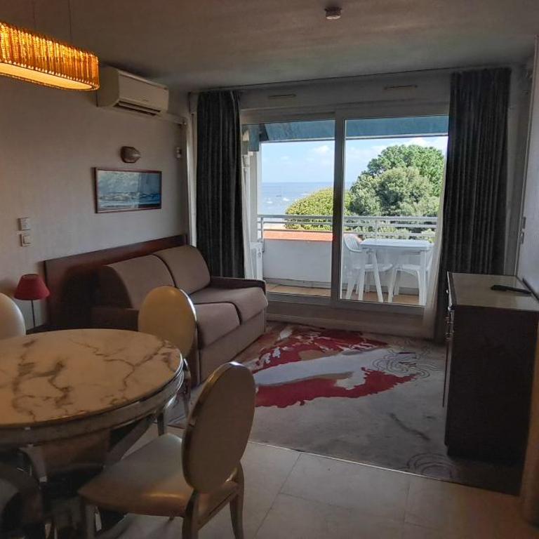 Appart'hôtel Le Trianon - Appartement 2 Pièces (4 Adultes + 2 Enfants) - 5