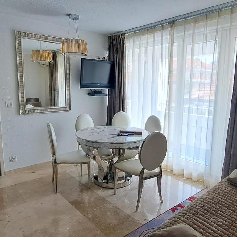 Appart'hôtel Le Trianon - Appartement 2 Pièces (4 Adultes + 2 Enfants) - 7