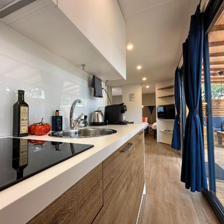 Estivo Premium Deluxe mobile homes on Camping Malibu Beach - Casa Mobile - 7