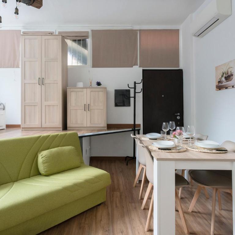 Elegant Sweet Home Suite - Milan, 15 minute Duomo - Appartamento con 1 Camera da Letto - 1