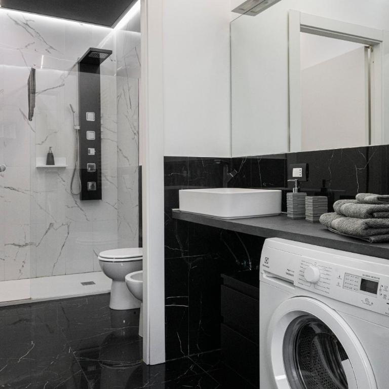 Elegant Sweet Home Suite - Milan, 15 minute Duomo - Appartamento con 1 Camera da Letto - 11