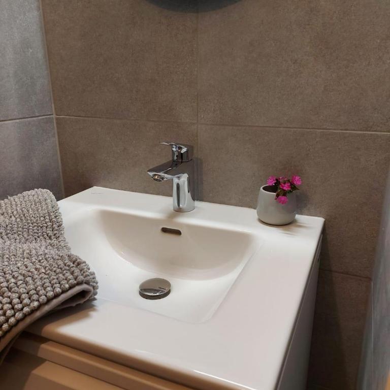 Naturetouch - Apartment mit 1 Schlafzimmer, Balkon und Bergblick - 2