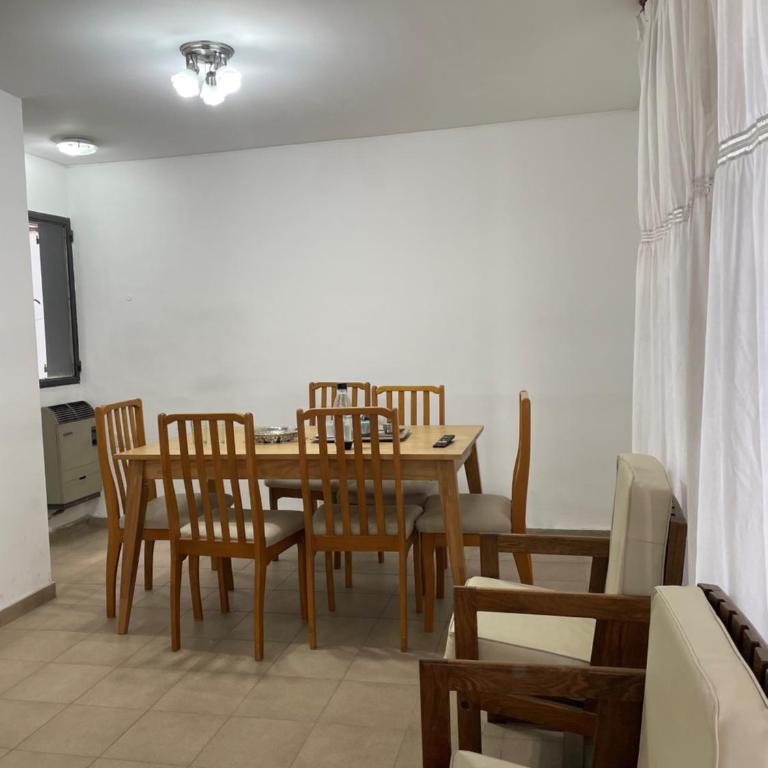 Departamento cómodo y céntrico - Apartamento de 2 dormitorios - 11