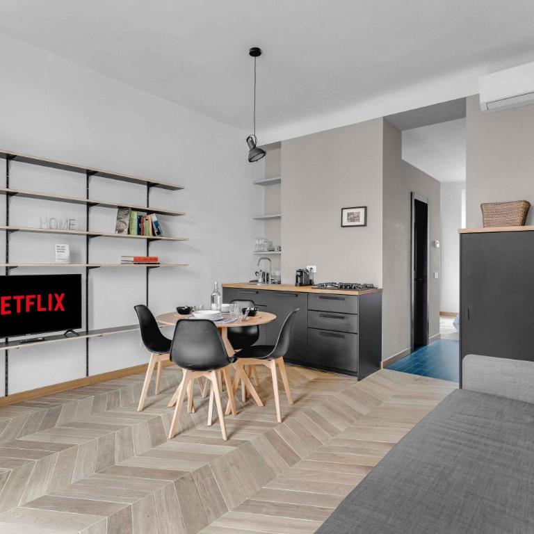 VEN54 -Loreto - Duomo- Modern - Central - Bright - Appartamento con 1 Camera da Letto - 16