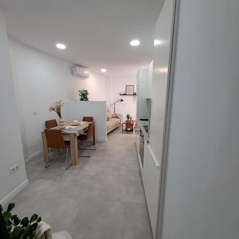 Apartamentos Jara Málaga Centro - Bajo C - Apartamento de 2 dormitorios - 16