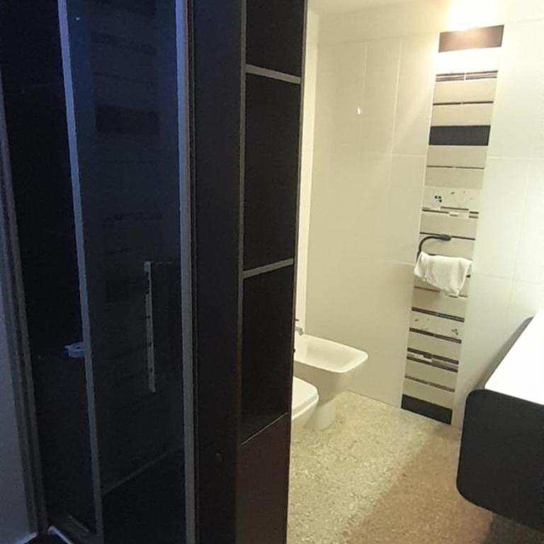 Deluxe Mistral Room - Camera Deluxe (2 Adulti + 1 Bambino) - 12