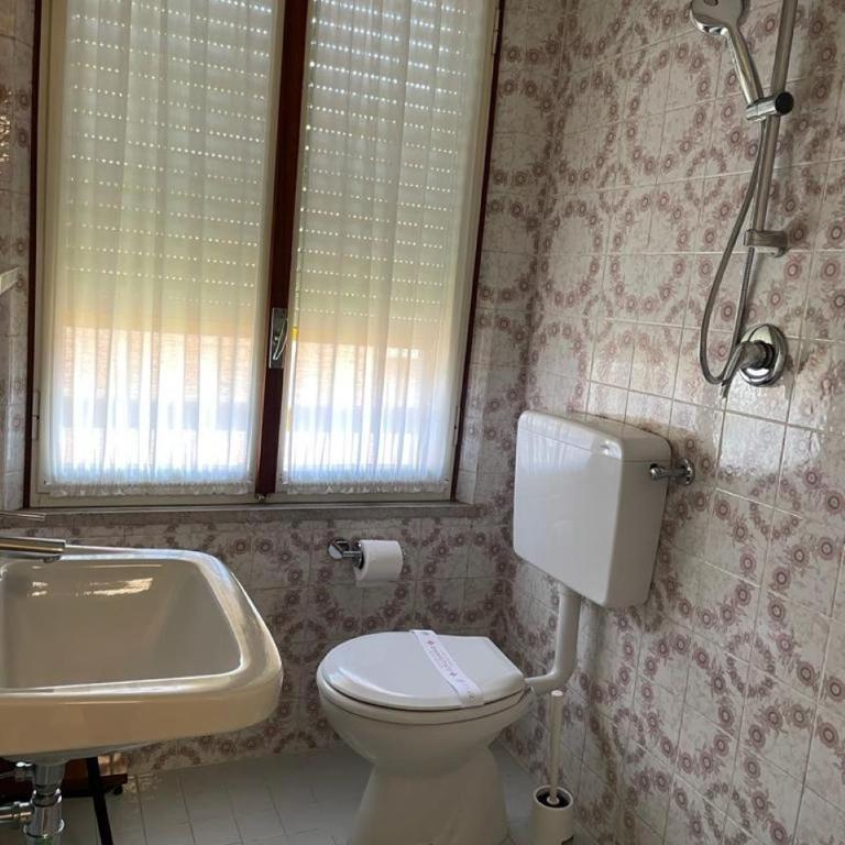 Hotel Stiefel - Camera Singola con Bagno Privato Esterno - 3