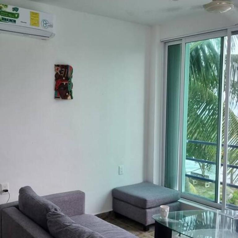 On The Beach 2 - Seaside Sunrise Haven- Sea View - One-Bedroom Apartment - 29