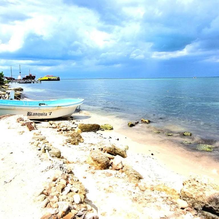 On The Beach 2 - Seaside Sunrise Haven- Sea View - One-Bedroom Apartment - 23