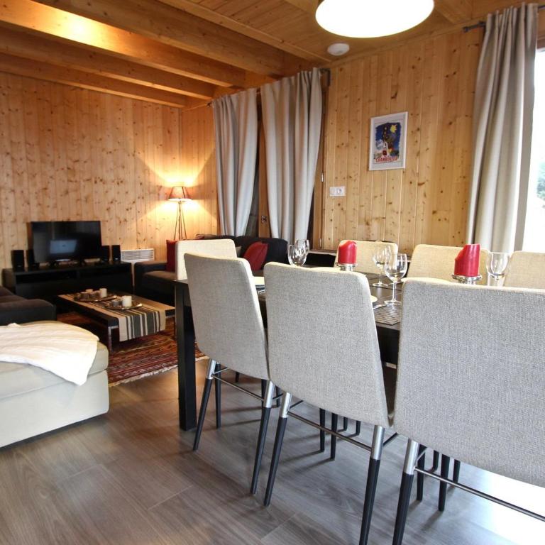 Chalet spacieux à Chamrousse pour 8 personnes sur 3 niveaux - FR-1-549-107 - Chalet - 13