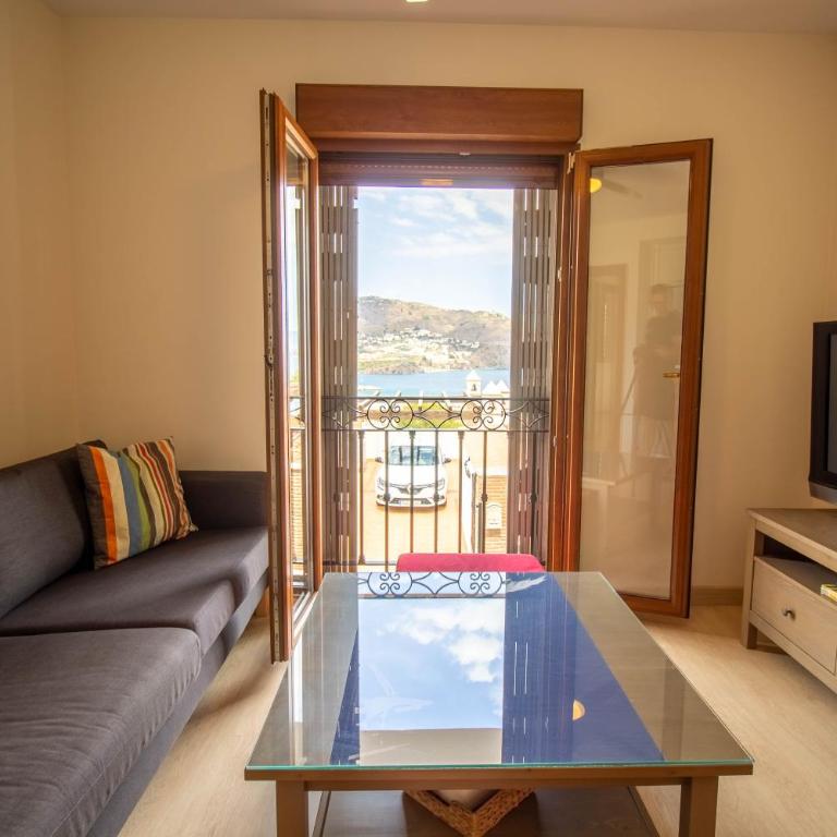 RentitSpain - Almuñecar - Vistas Increíbles al mar en Apartamentos Lambda - Apartamento de 3 dormitorios - 27