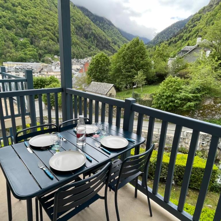 T2 Bixta eder, avec balcon et parking gratuit - Apartment mit 2 Schlafzimmern - 4