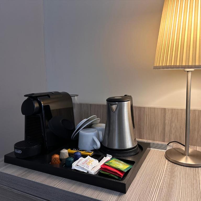 Art Suite nel Cuore di Napoli - Deluxe Double or Twin Room - 6