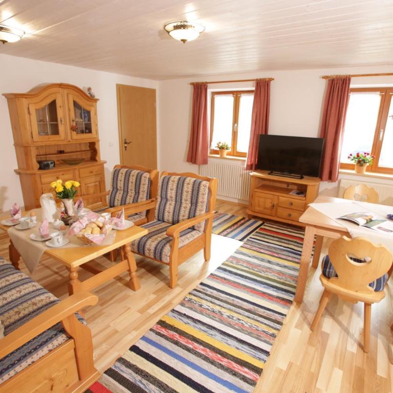 Maurerhof inkl. Chiemgaukarte - Apartment mit Balkon - 2