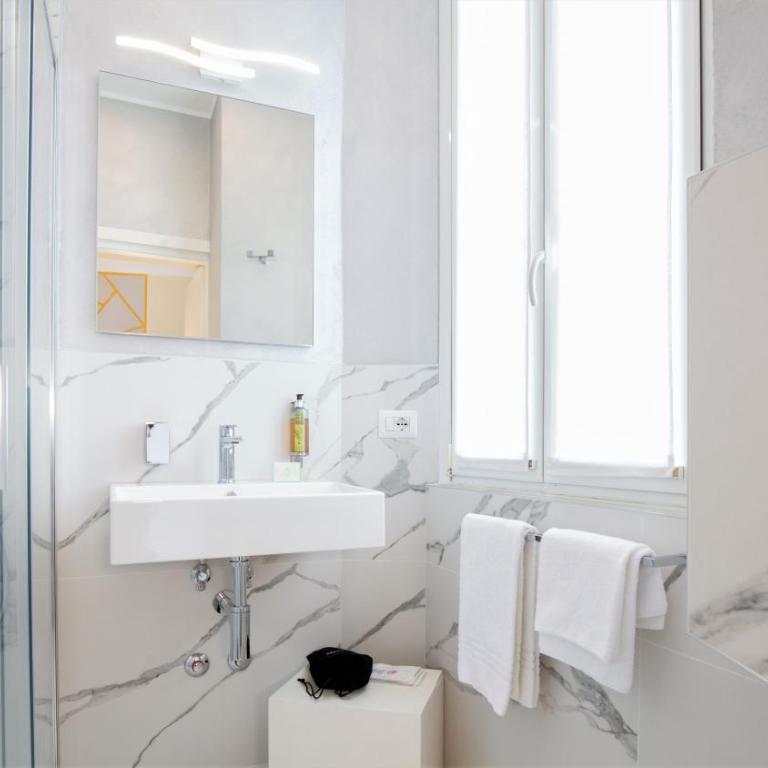 Albergo Pesce D'oro - Camera Tripla - 6