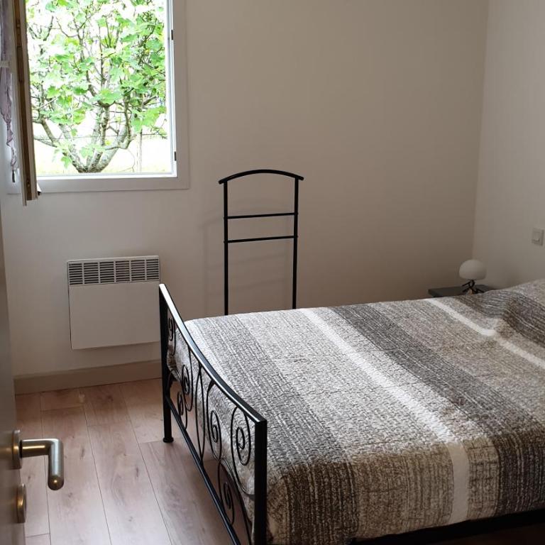 Appartement T2 - au calme et proche centre ville - idéal curistes et vacanciers - Appartement 1 Chambre - 30