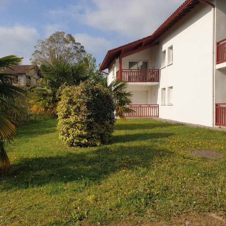Appartement T2 - au calme et proche centre ville - idéal curistes et vacanciers - Appartement 1 Chambre - 42