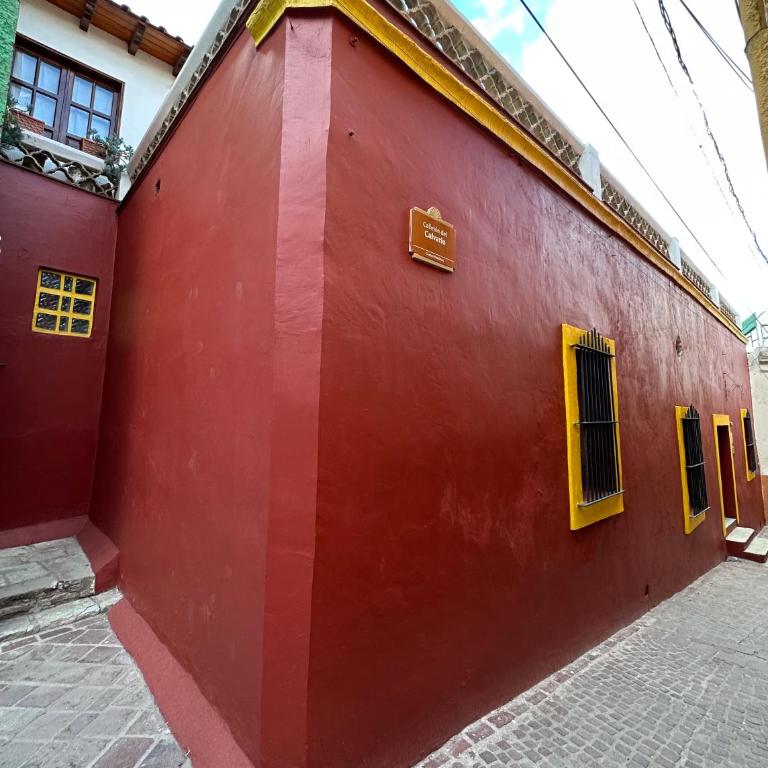 Antigua Casa del Limon - Three-Bedroom House - 11
