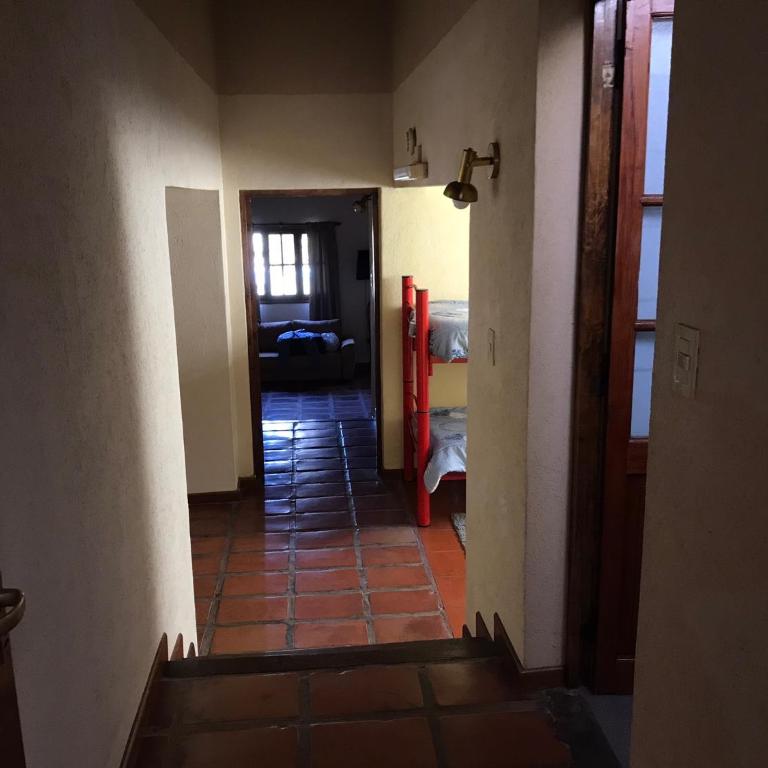 Amplia casa en Chacras de Coria - Casa de 4 dormitorios - 17