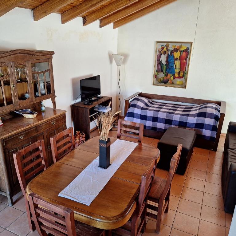 ANA Apartments & Parking Mendoza - Two-Bedroom Apartment - 2