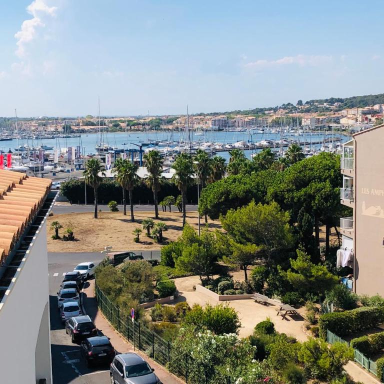 Grand appartement proche port et plages, 6 à 8 pers, 3 chambres, climatisé - Appartamento con 3 Camere da Letto - 28